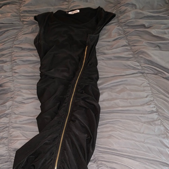 Jennifer Lopez black cocktail dress - Picture 4 of 4